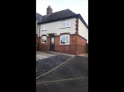 3 Bed Semi-Detached House, Tapton View Road, S41
