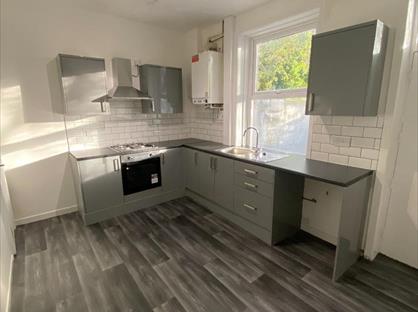 2 Bed Terraced House, Littlebank Street, OL4