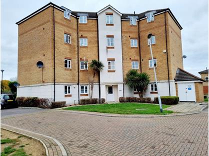 2 Bed Flat, Huron Road, EN10