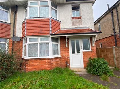 6 Bed Semi-Detached House, Burgess Road, SO16