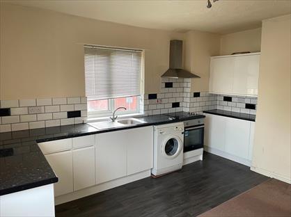 2 Bed Flat, Garden Street, SK10