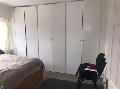 2 Bed Flat, Selborne Gardens, NW4