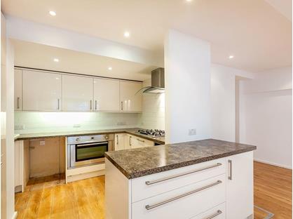 2 Bed Flat, Colville Houses, W11
