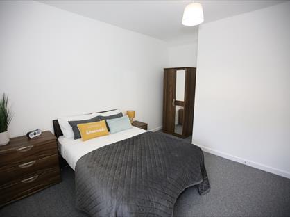 4 Bed Terraced House, Broomfield Road, CV5