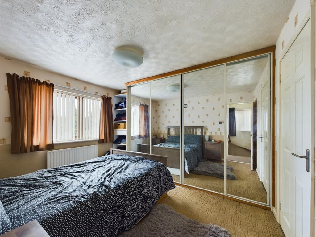 Wakefield 3 Bed Detached House, Parkinson Close, WF1 To Rent Now