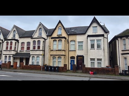 1 Bed Flat, Chepstow Road, NP19