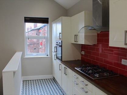 2 Bed Maisonette, Manchester Road, WA14