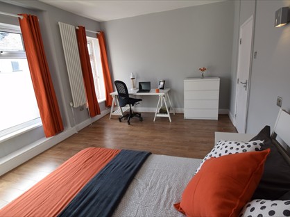 Room in a Shared House, Church Road, NP19