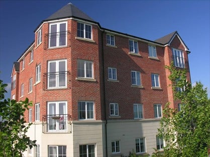 2 Bed Flat, Waggon Road, LS10