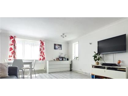 2 Bed Maisonette, Langley Lodge, RG31