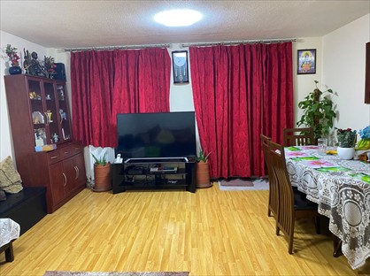 3 Bed Terraced House, Plesman Way, SM6