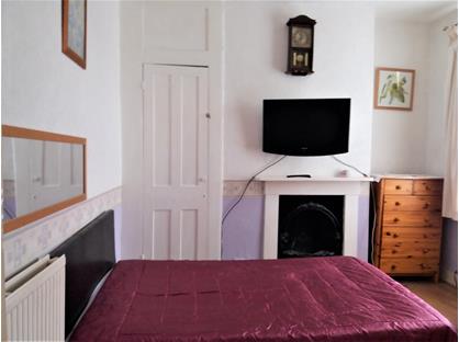 Room in a Shared House, Alma Road, ME12