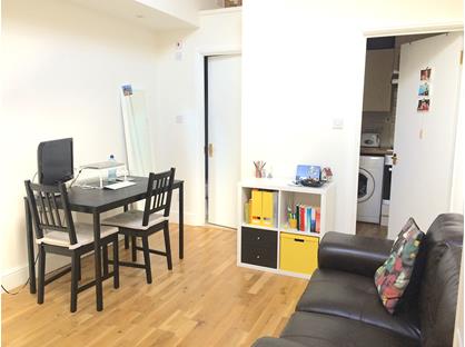 1 Bed Flat, F 20, N1