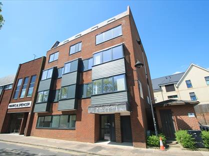 1 Bed Flat, Wing House, HP20