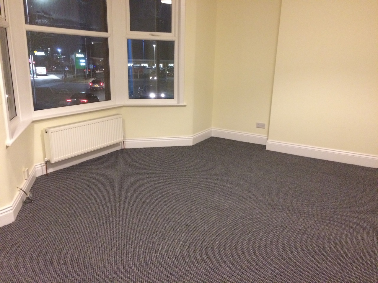 2 Bed Flat, Seaview Road, CH45 photo 3