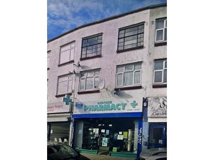 2 Bed Flat, Eastern Avenue East, RM1