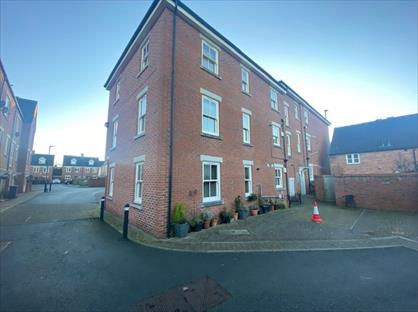 2 Bed Flat, Taylor Court, DE6