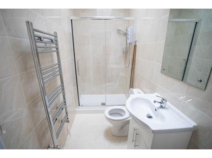 5 Bed Terraced House, Livingstone Road, SO14