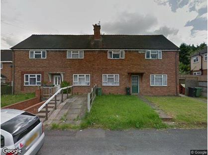 3 Bed Semi-Detached House, House, DY9