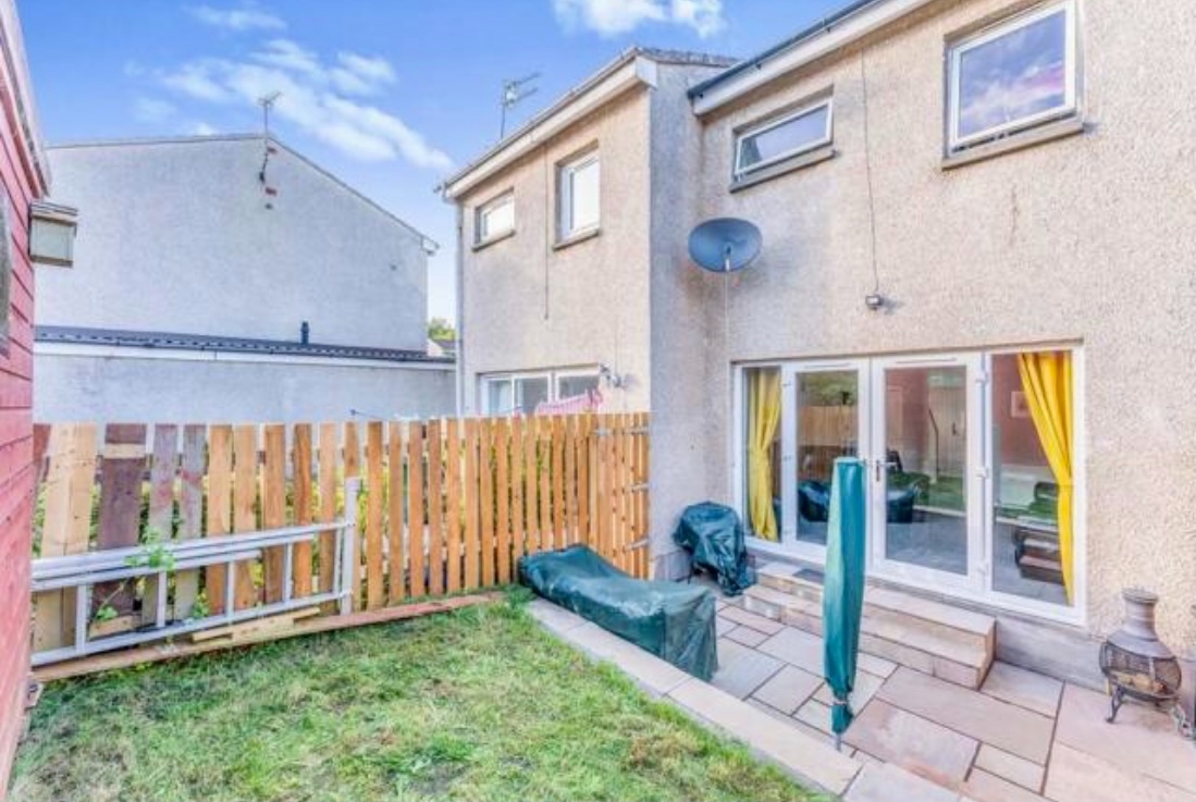 Falkirk 2 Bed Terraced House, Rowan Crescent, FK1 To Rent Now for £