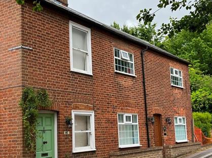 2 Bed Semi-Detached House, High Street, CT2