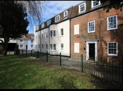 2 Bed Flat, Linen Court, CT1