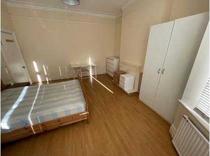 Room in a Shared House, Hanover Road, NW10