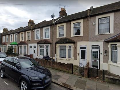 3 Bed Terraced House, Hunter Road, IG1