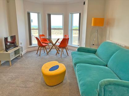 2 Bed Flat, Royal Esplanade, CT9