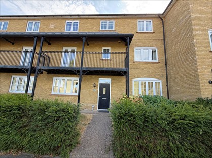 4 Bed Terraced House, Chapelfield Way, ME16