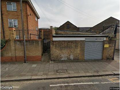 1 Bed Flat, E13 3Eb, E16