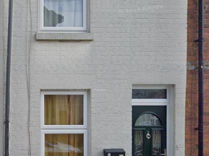 2 Bed Terraced House, Brunswick Street, RG1