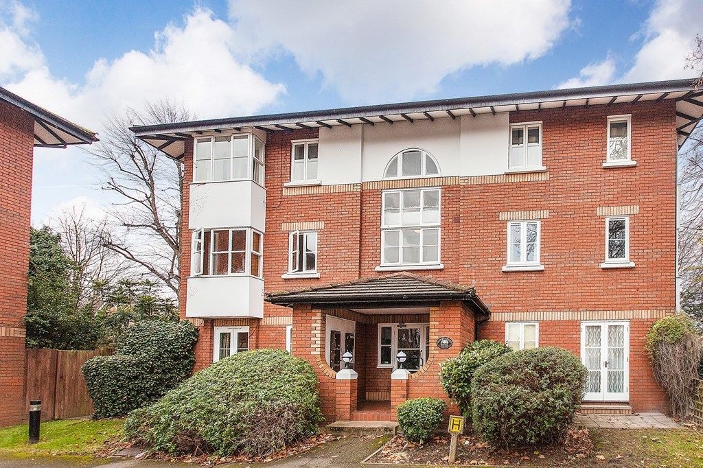 London 1 Bed Flat, Beechwood Grove, W3 To Rent Now for £1,200.00 p/m