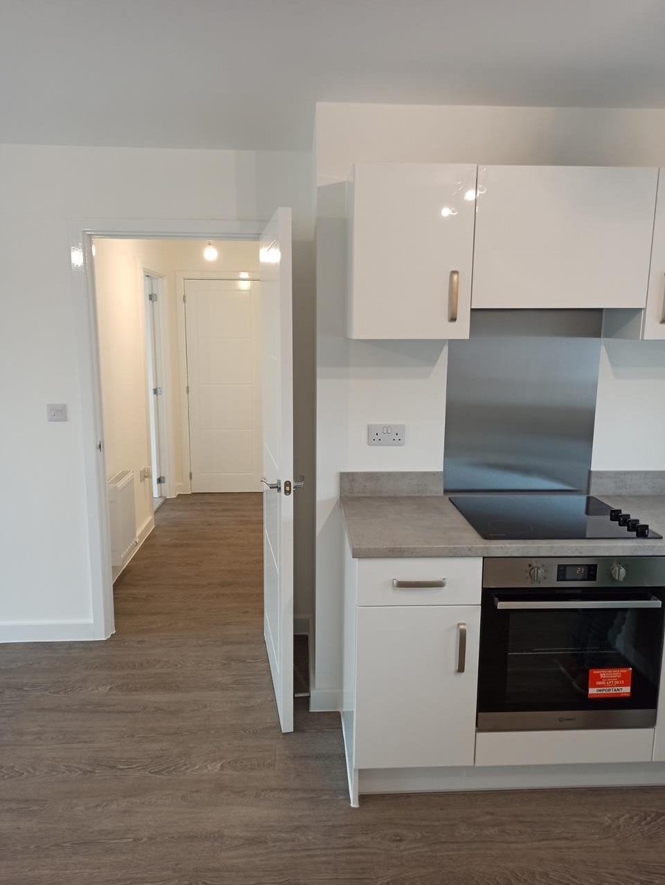 1 Bed Flat, Stoke Gifford, BS34 photo 3