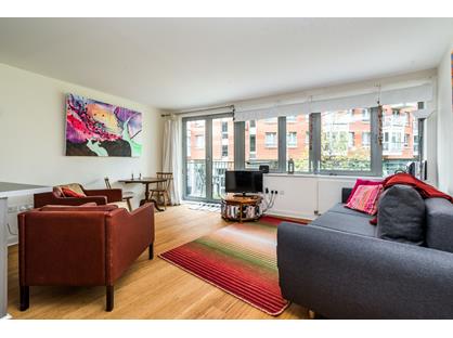 1 Bed Flat, Garand Court, N7