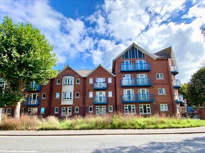 2 Bed Flat, Tudor Street, EX4