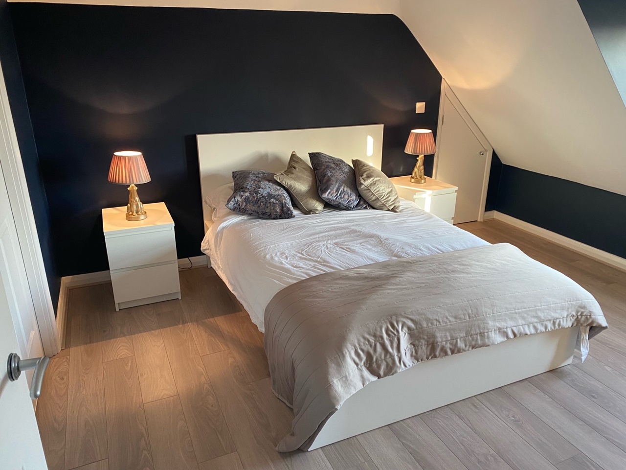 1 Bed Flat, Castleton Court, LS16, N1 7GU