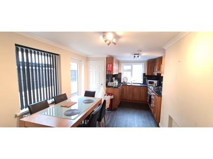 Room in a Shared House, Caroline Place, HU2