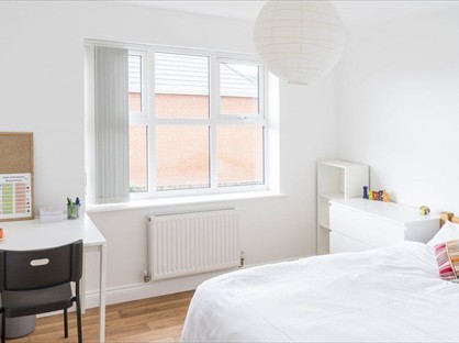 4 Bed Semi-Detached House, George Close, BH10