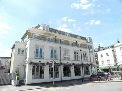 1 Bed Flat, Bridge Road, KT8