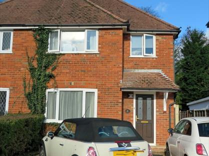 4 Bed Semi-Detached House, Beech Grove, GU2