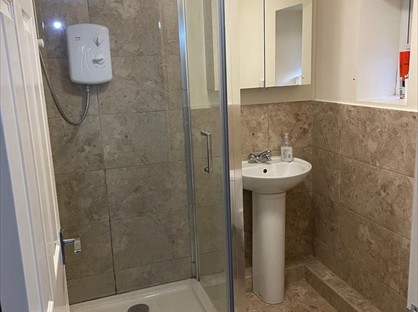 1 Bed Flat, Churchfield Road, SL9