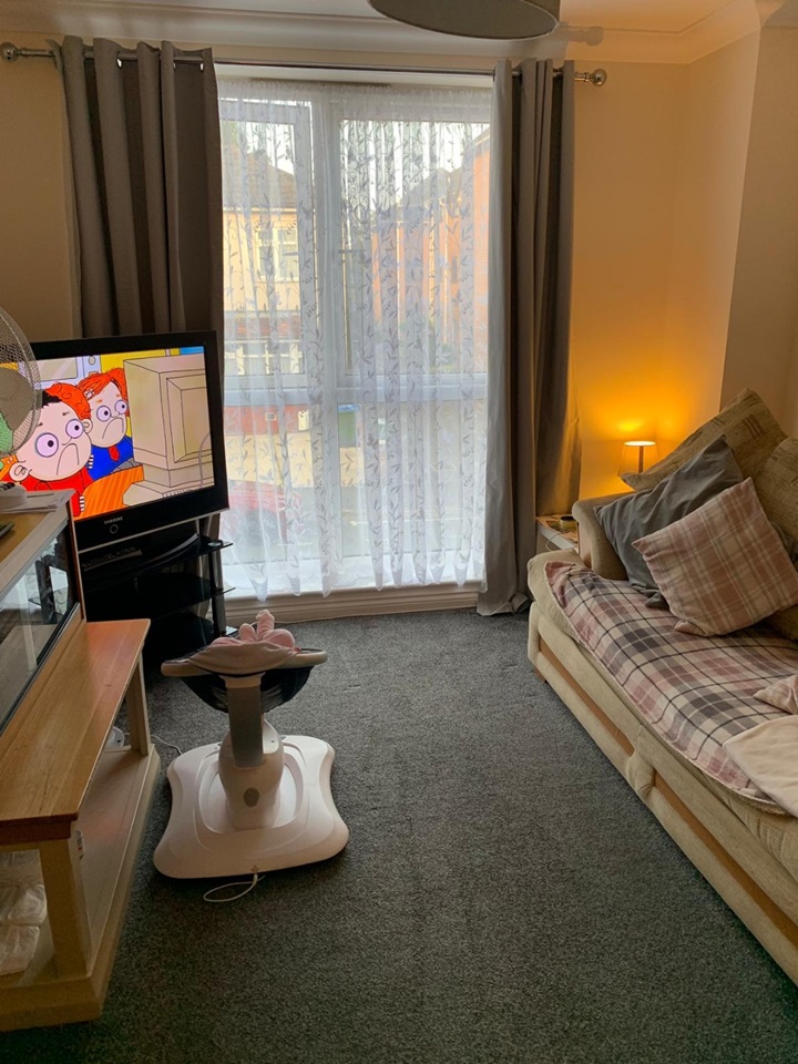 2 Bed Flat, Park Road, SO15 photo 3