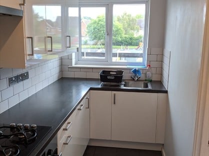 2 bed flat/apartment for rent in 2 Bed Flat, Bean Oak Road, RG40