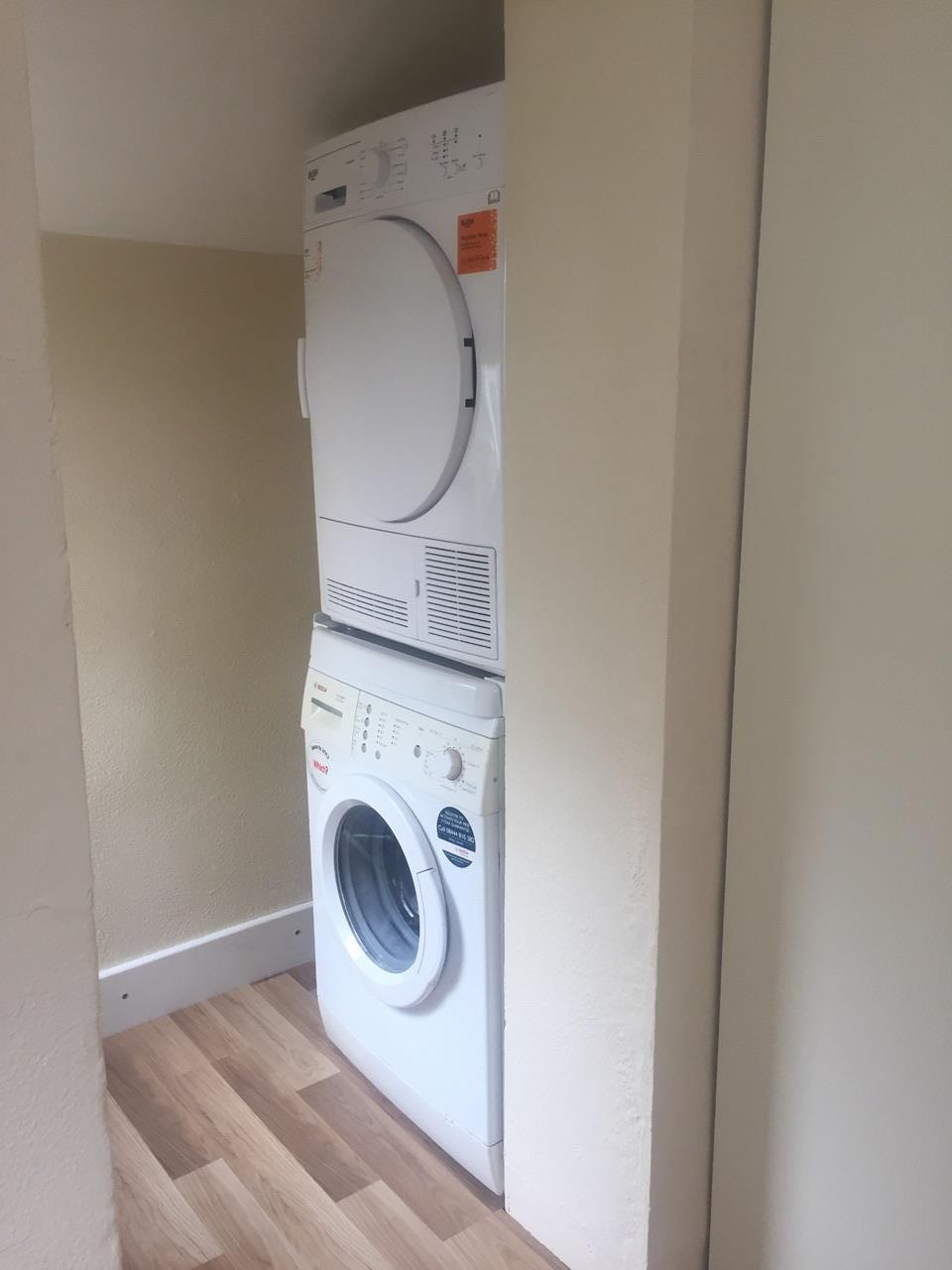 Additional image 8 of 3 Bed Semi-Detached House, Warren Avenue, SO16, N1 7GU