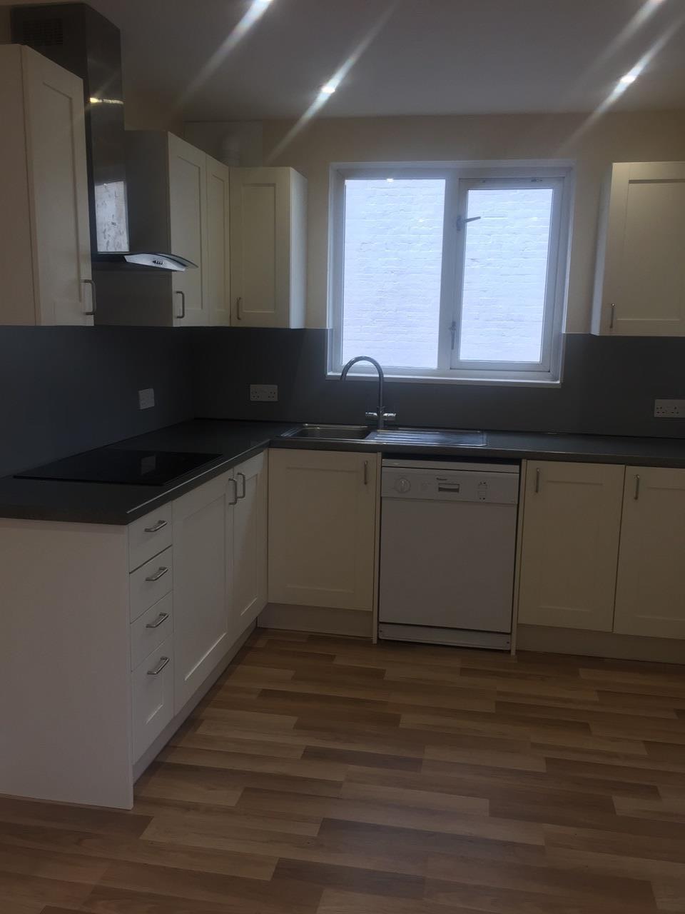 Additional image 7 of 3 Bed Semi-Detached House, Warren Avenue, SO16, N1 7GU