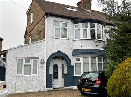 4 Bed Semi-Detached House, Trinity Avenue, EN1