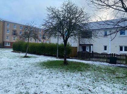 2 Bed Flat, Hunter Drive, KA12