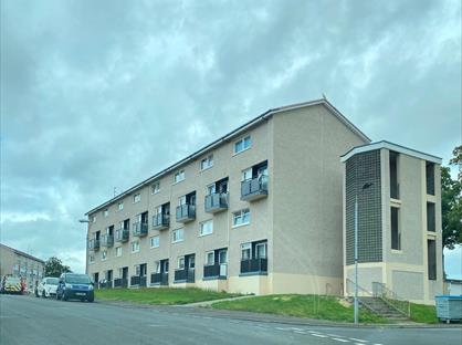 2 bed flat/apartment for rent in 2 Bed Flat, Rutherglen, G73