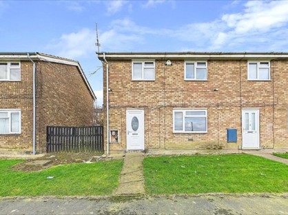 3 Bed Terraced House, Devon Court, DN12